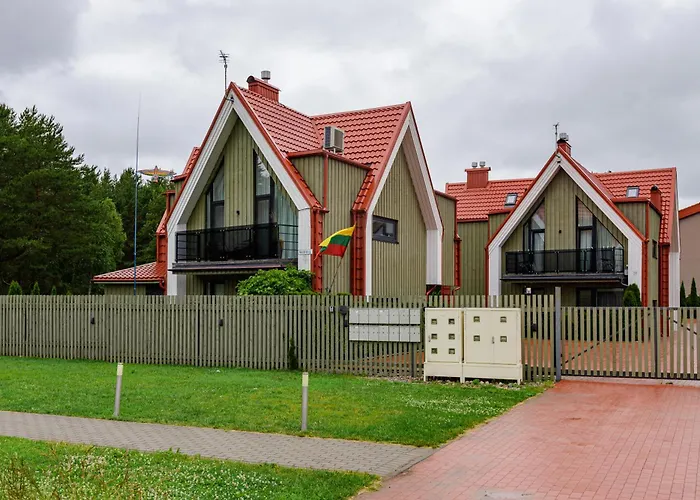 Zalia Kopa Apartamentai Salia Juros
